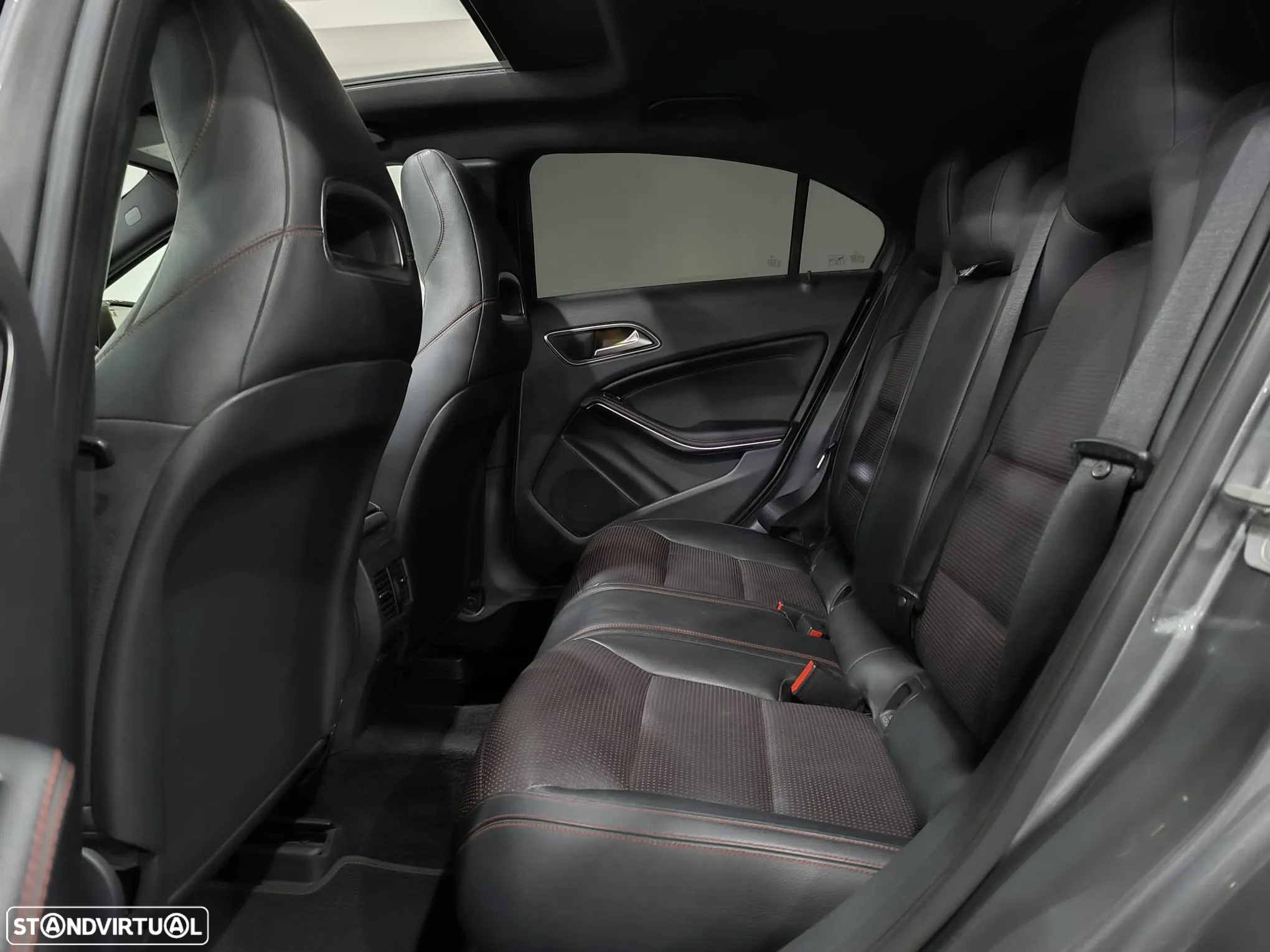 Mercedes-Benz A 220 CDI (BlueEFFICIENCY) 7G-DCT AMG Sport - 26