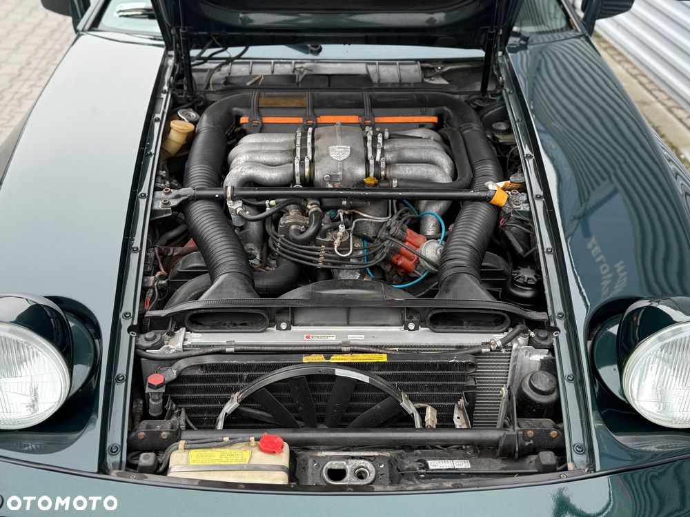 Porsche 928 - 12