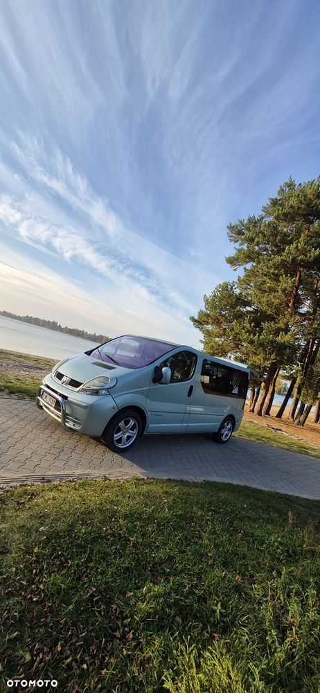 Renault Trafic - 1
