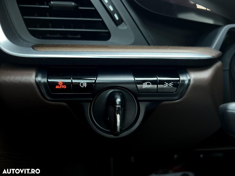 Porsche 911 Carrera 4S Cabriolet PDK - 29