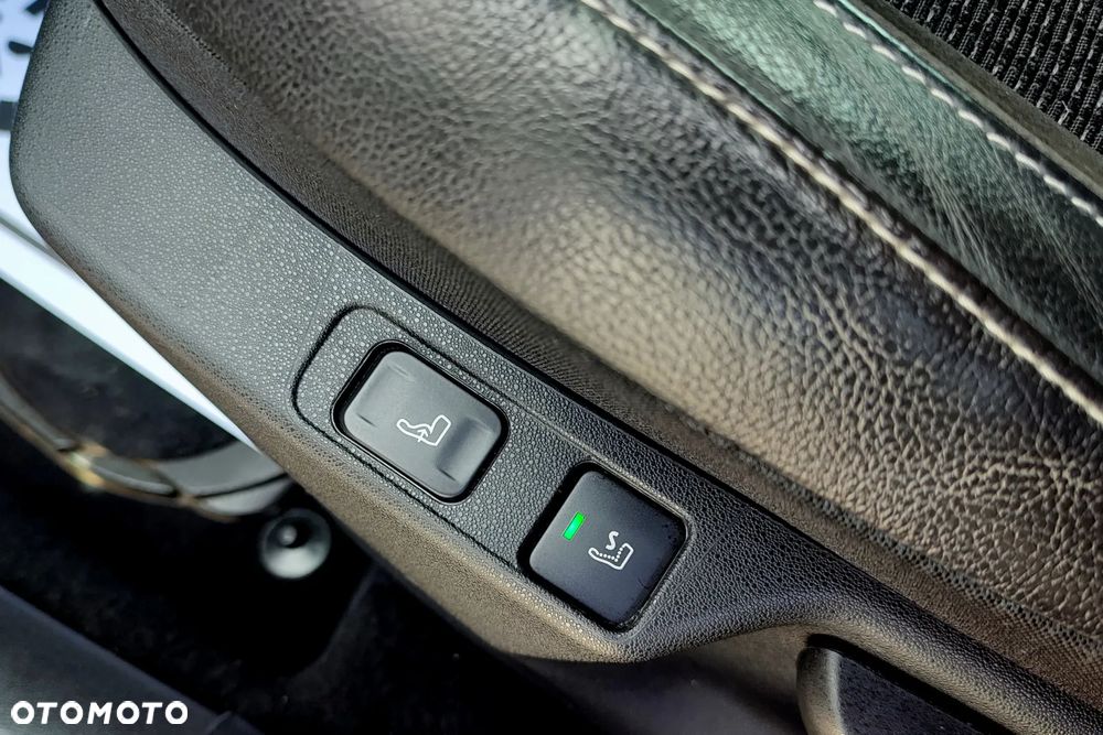 Citroën C4 PureTech 130 Stop & Start EAT6 Shine - 14