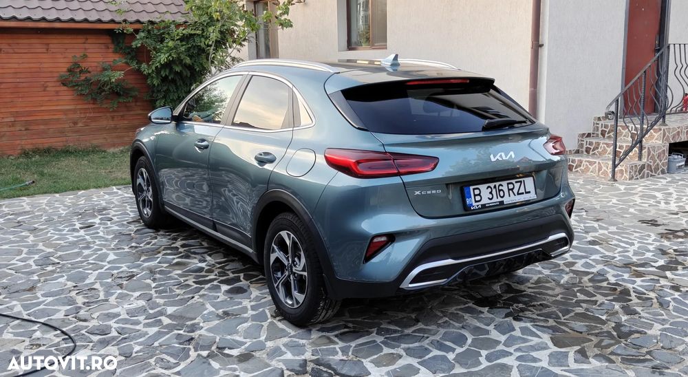 Kia XCeed 1.5 T-GDI 6MT City - 3