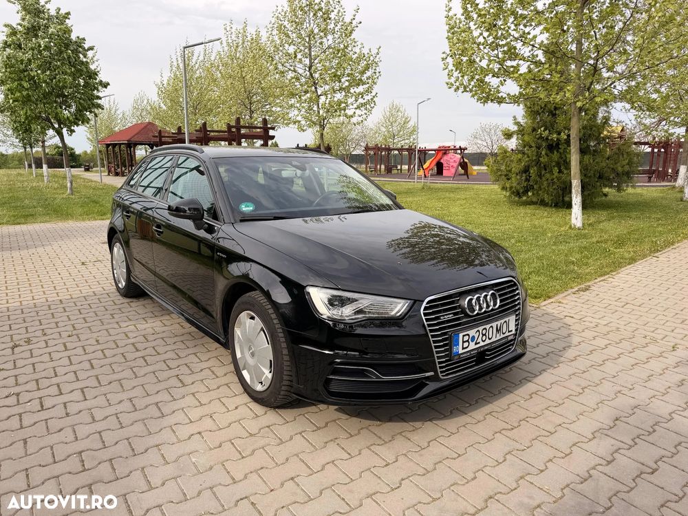 Audi A3 Sportback - 1