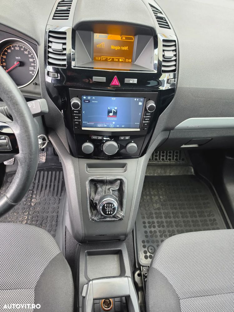 Opel Zafira - 8