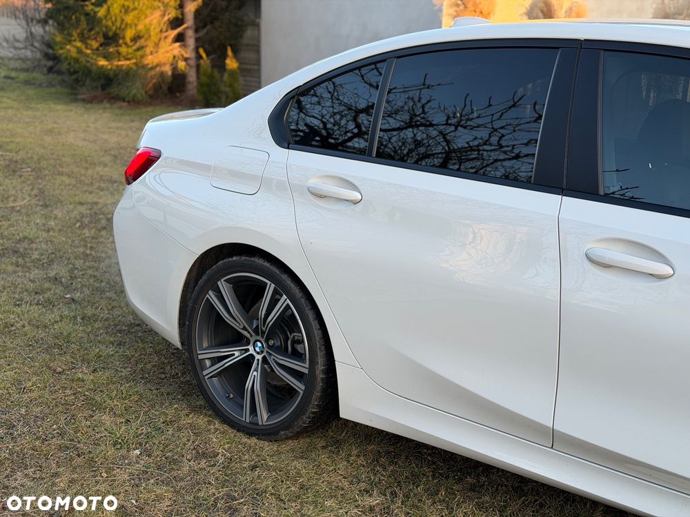 BMW Seria 3 320i Advantage - 3