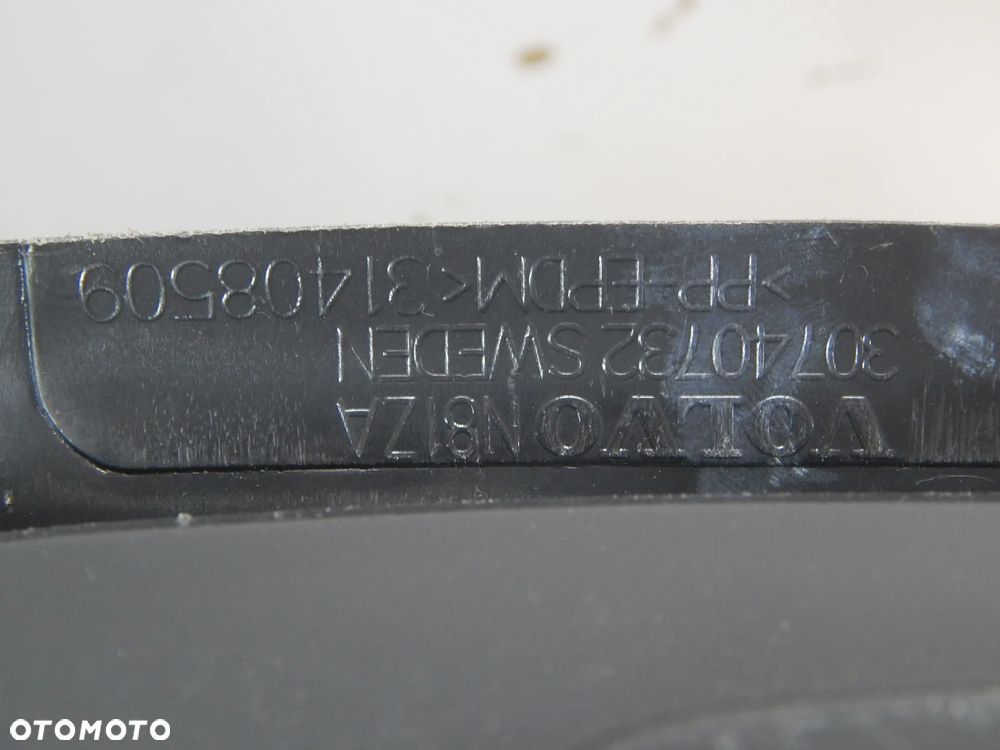 Mata osłona wykładzina bagażnika VOLVO V70 III xc70 07-16 Łuków części - 2