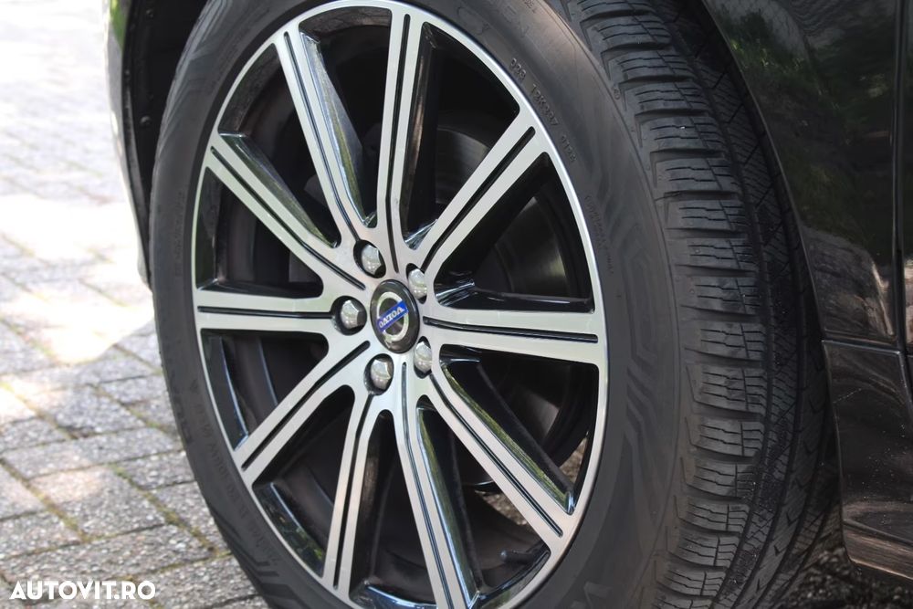 Volvo XC 60 - 12