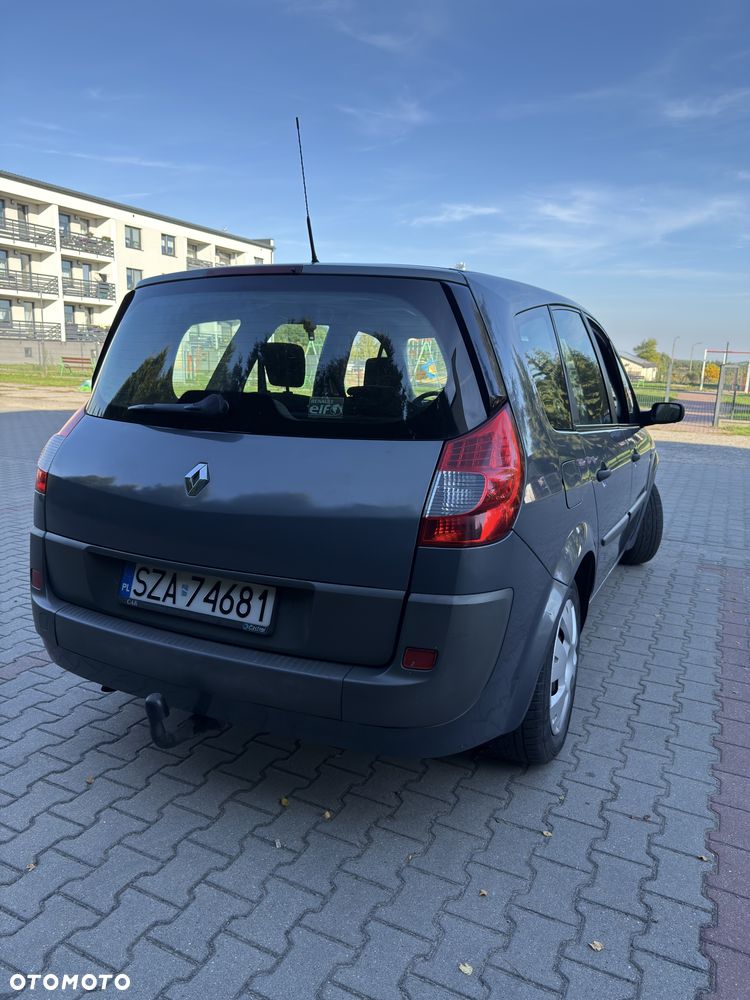 Renault Grand Scenic 2007 photo 2