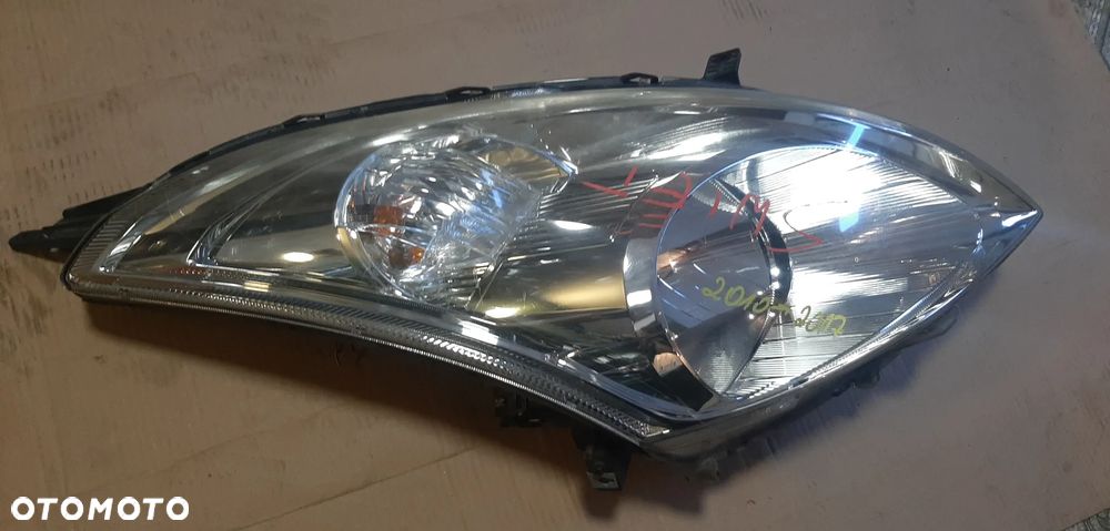 Lampa SUZUKI SWIFT prawa lewa 2010-17r - 1