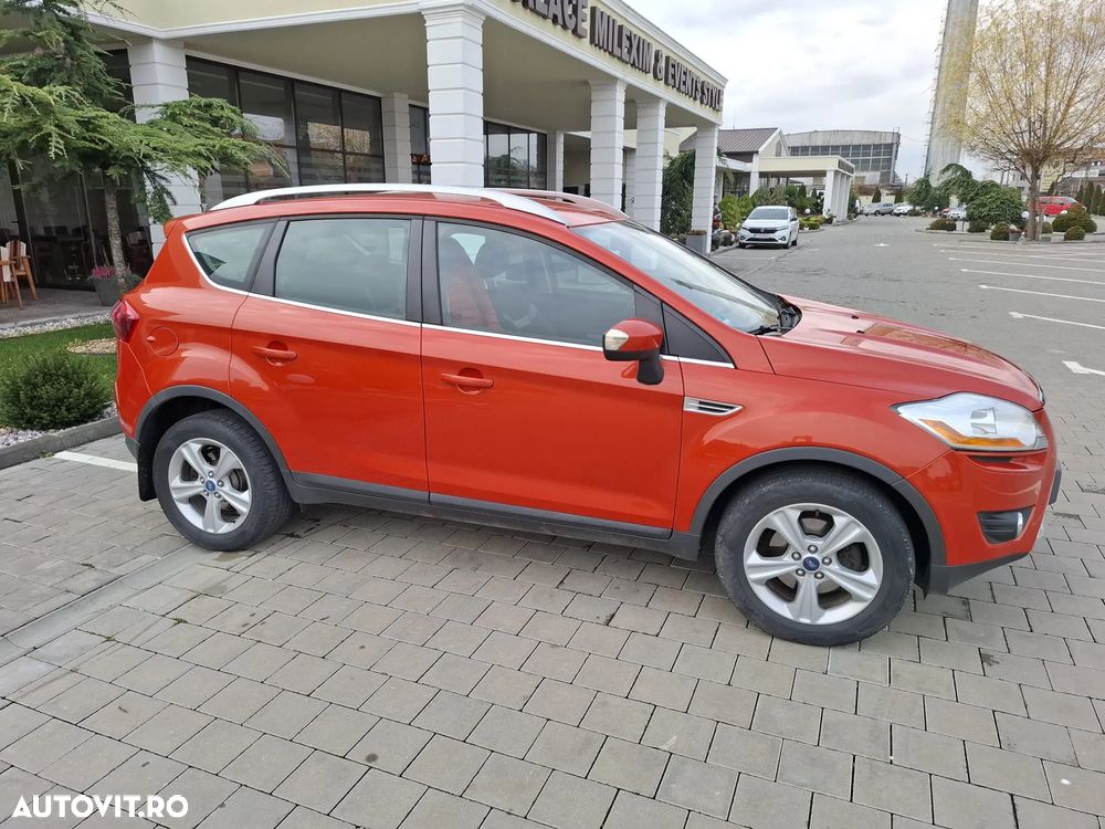 Ford Kuga 2.0 TDCi 4WD Trend - 11