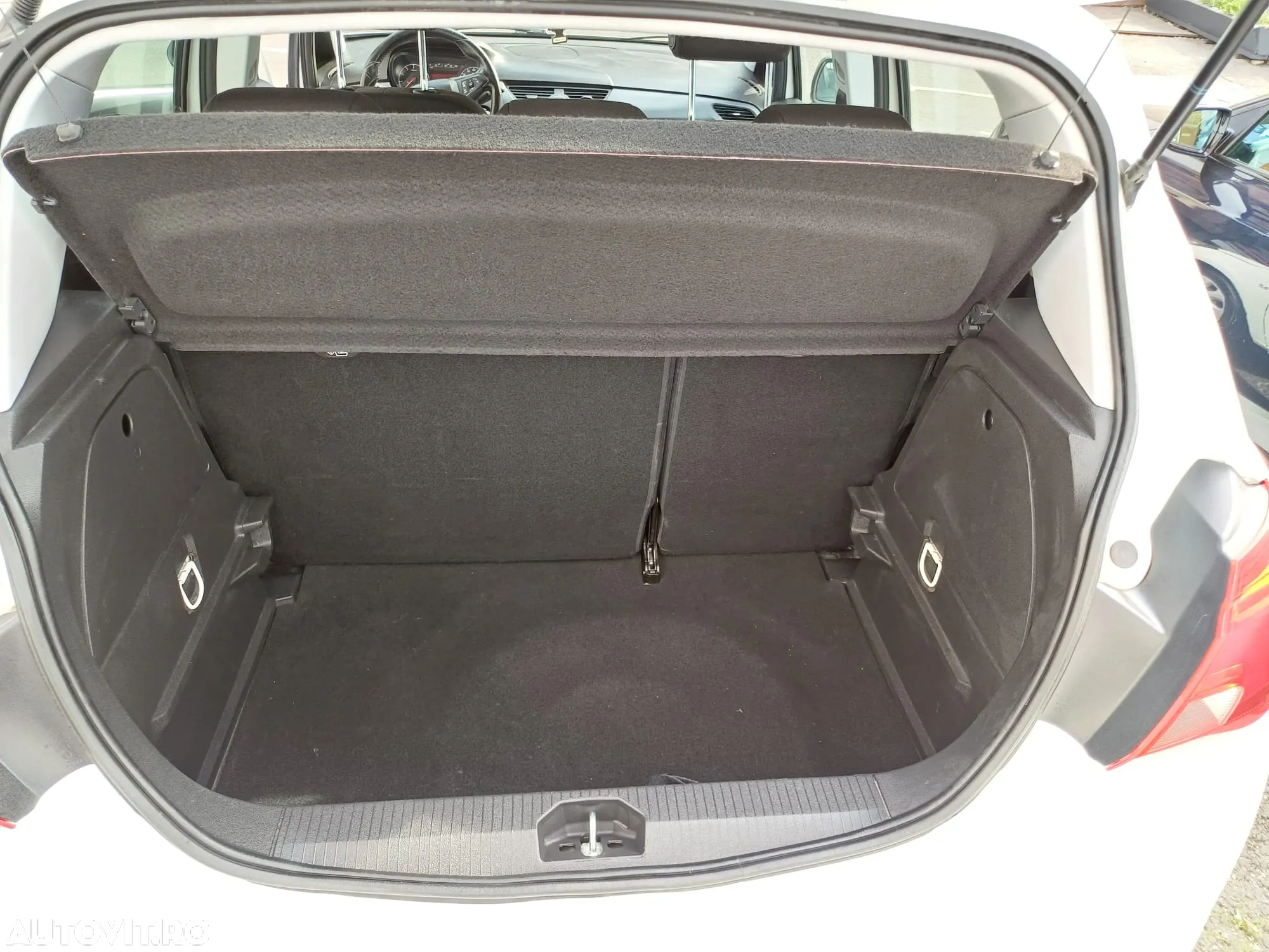 Opel Corsa 1.4 ECOTEC Active - 17