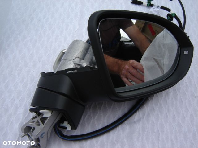 VW PASSAT LUSTERKO PRAWE KAMERA 3G1857502 FG - 1