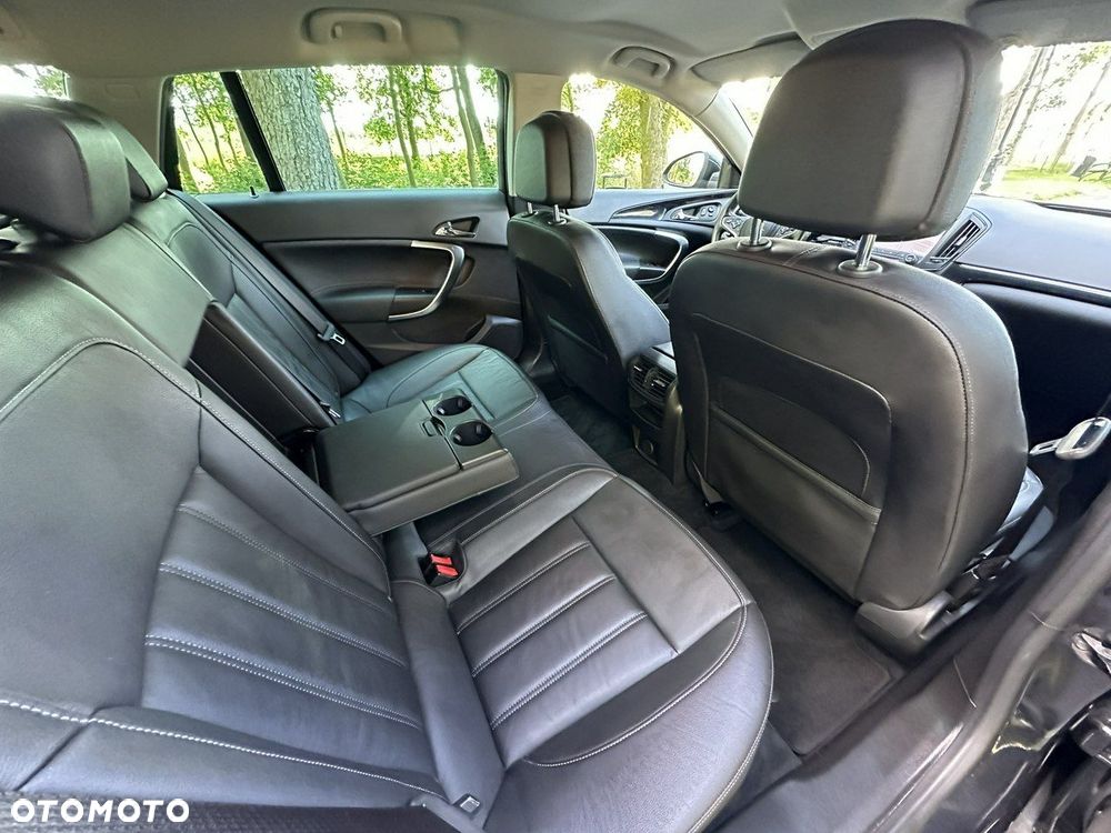 Opel Insignia - 29