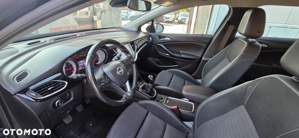 Opel Astra 1.6 D (CDTI) Start/Stop Innovation - 31