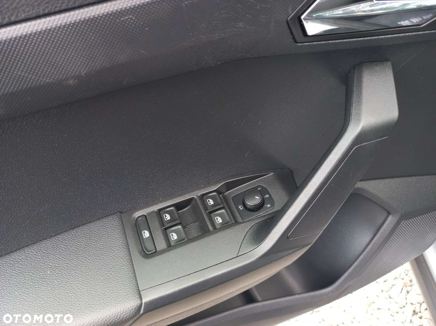 Seat Arona - 10