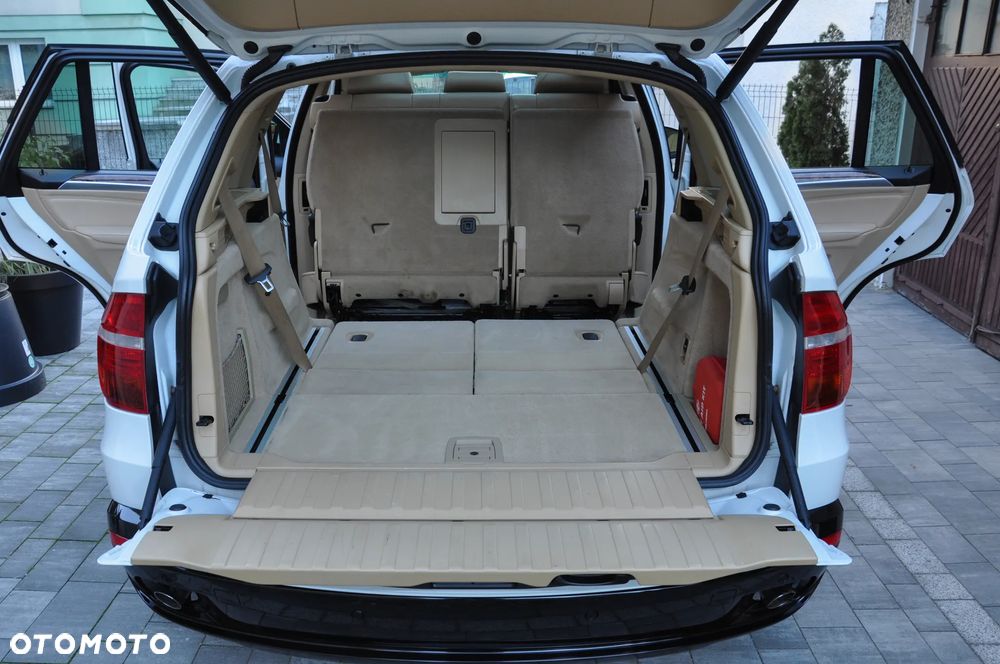 BMW X5 3.0si - 26