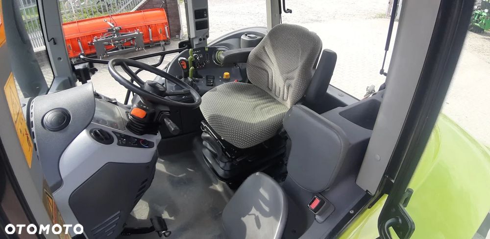 Claas Arion 620 - 17