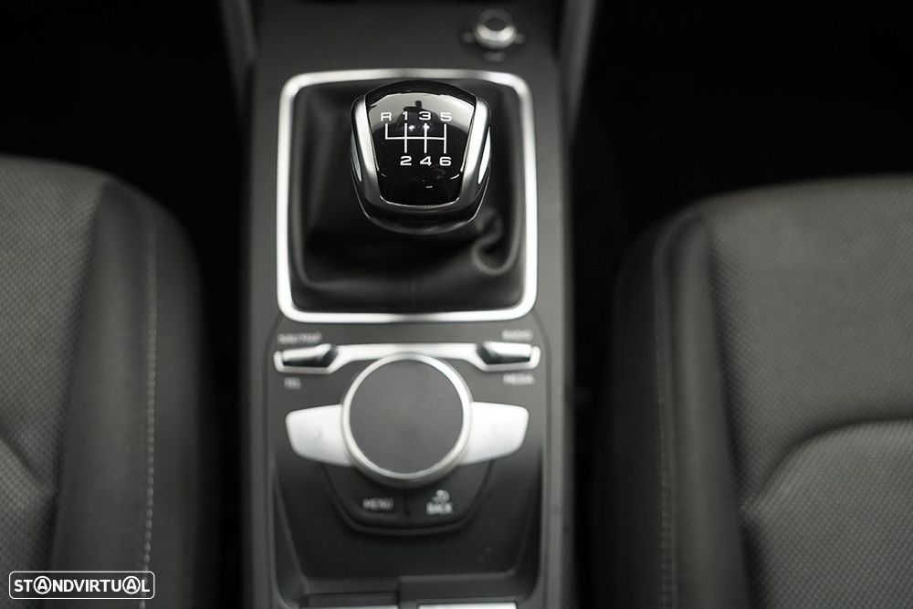 Audi Q2 30 TFSI S line - 12