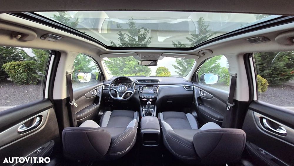 Nissan Qashqai 1.6 DIG-T TEKNA - 3