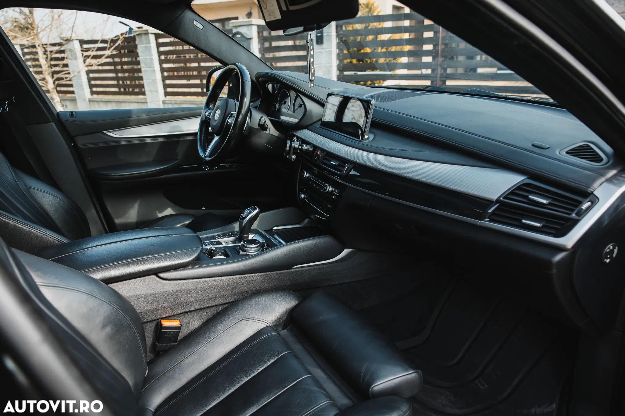 BMW X6 - 12
