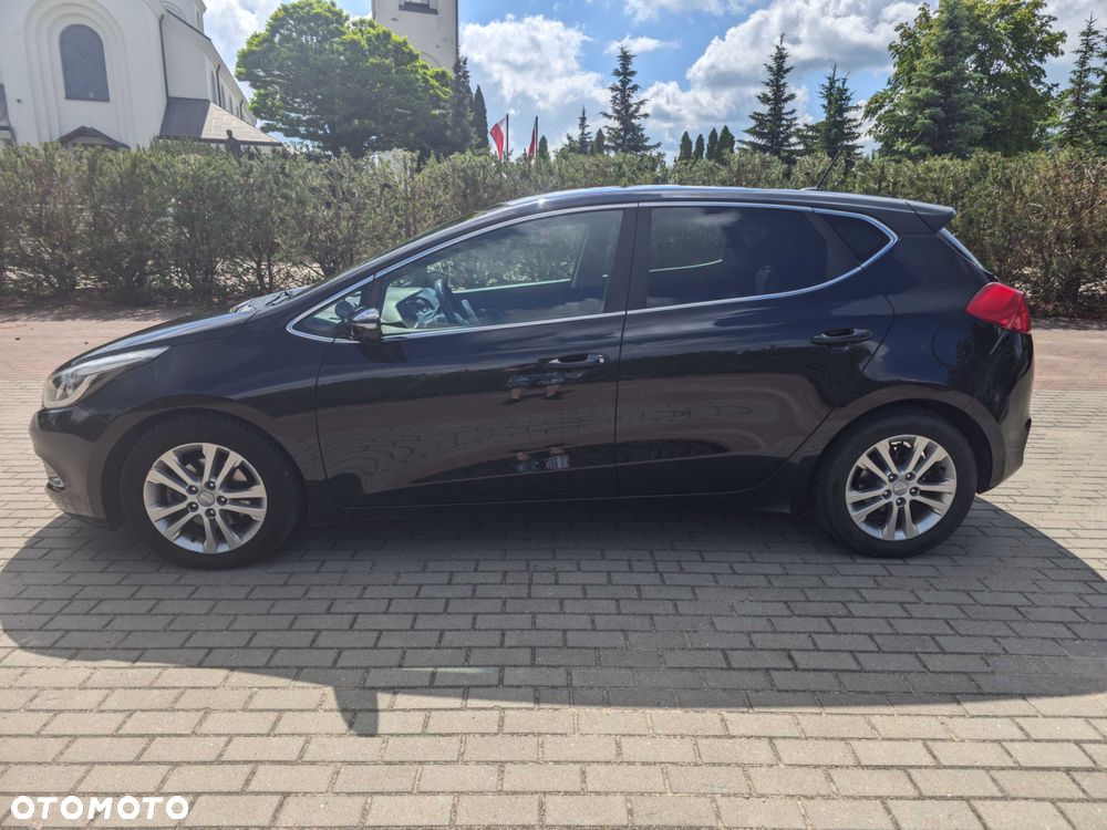 Kia Ceed - 4