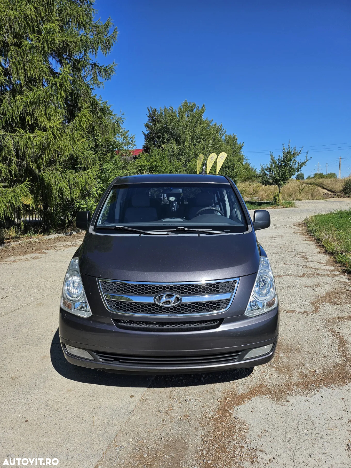Hyundai H-1 - 3