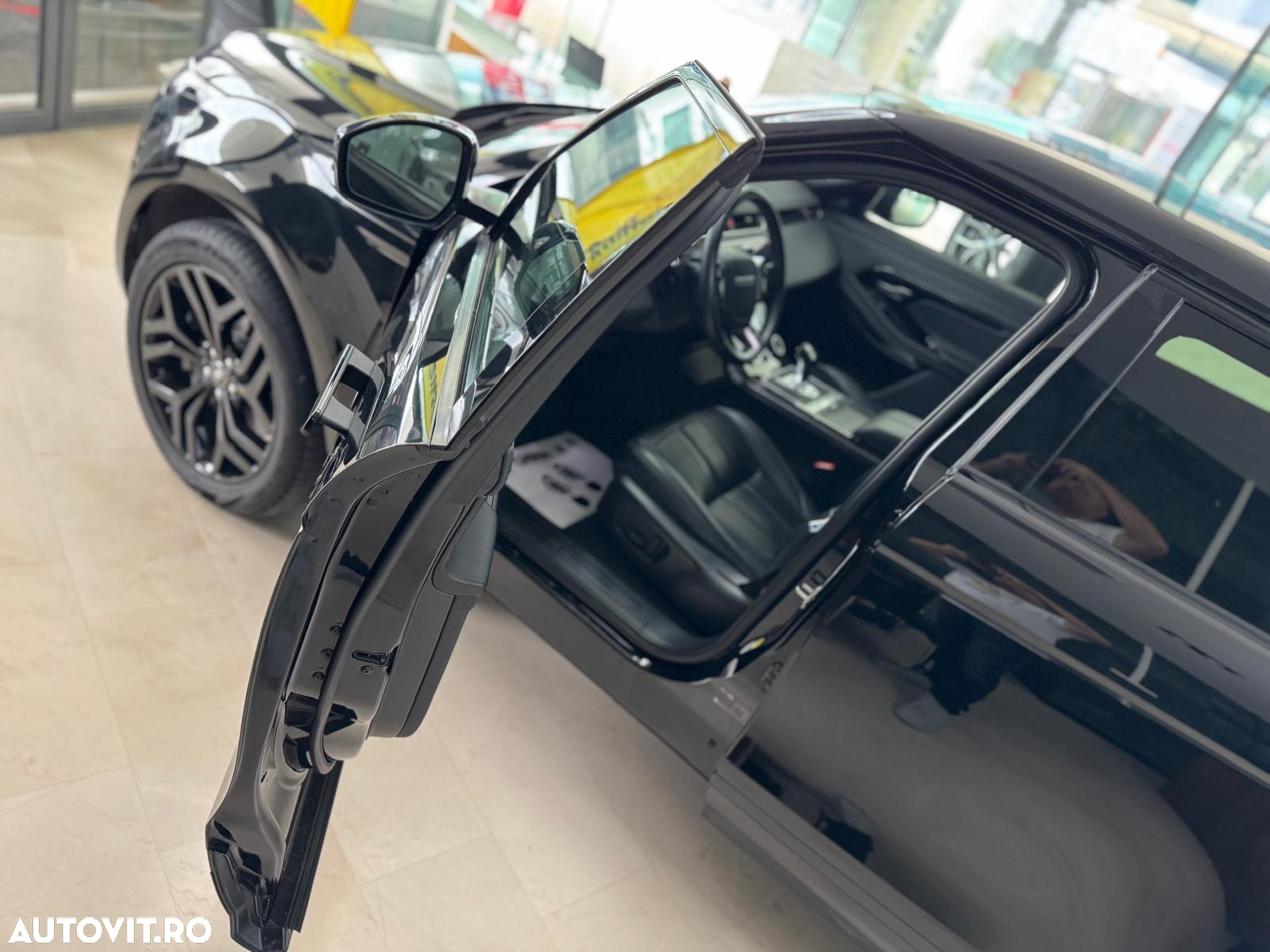 Land Rover Range Rover Evoque 2.0 D150 R-Dynamic - 22