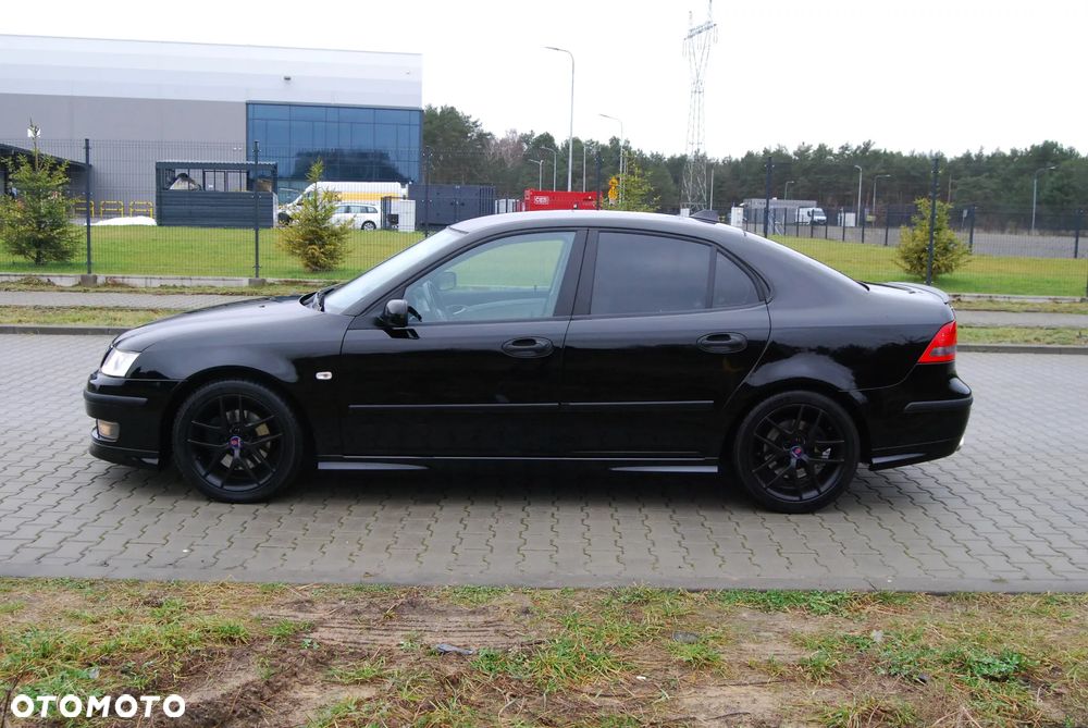 Saab 9-3 2.0T Aero - 18