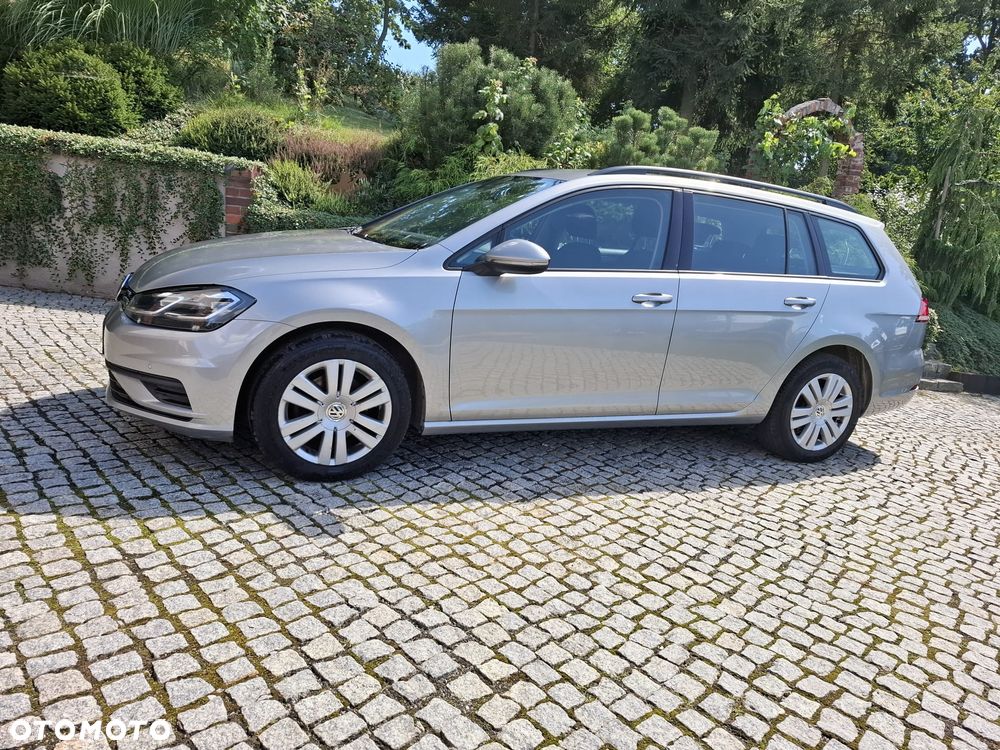 Volkswagen Golf 1.6 TDI BMT Comfortline - 21