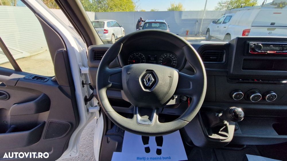 Renault Master - 15