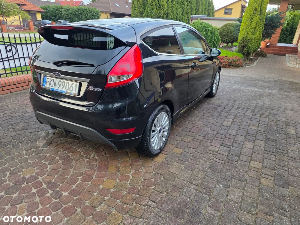 Ford Fiesta 2009 photo 4