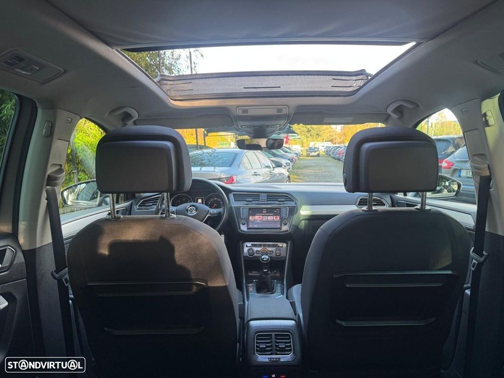 VW Tiguan 1.6 TDI Confortline - 16