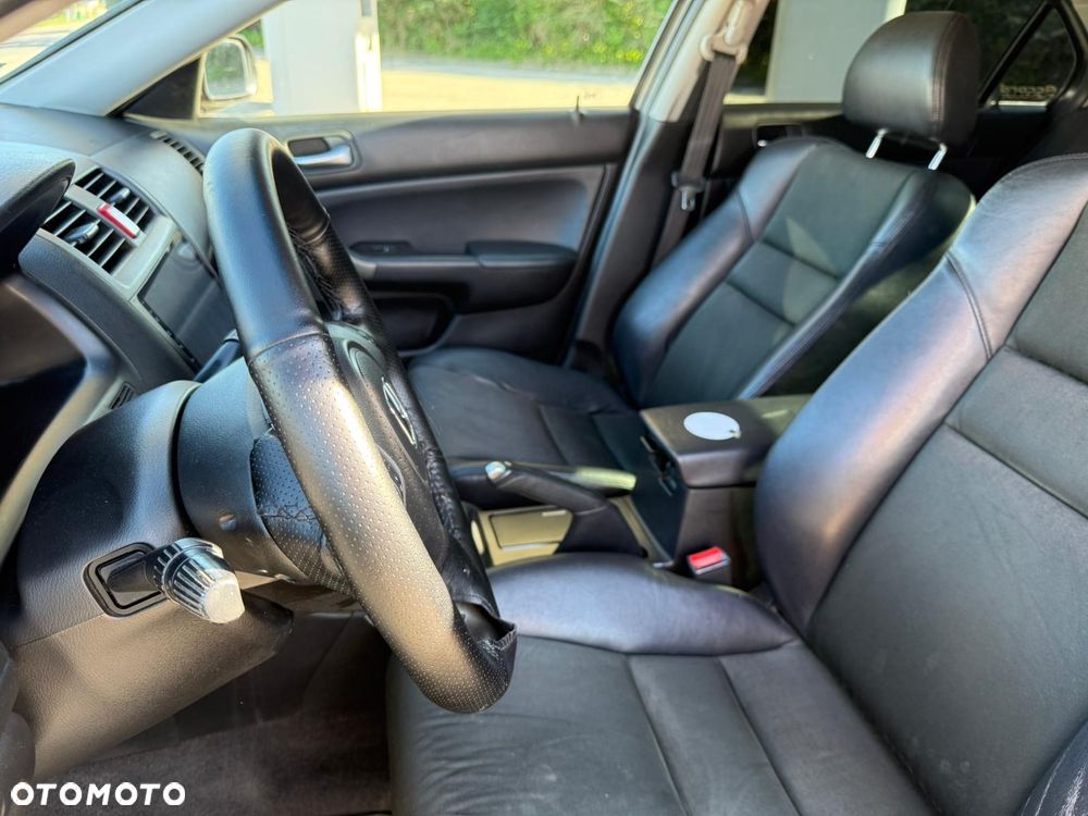 Honda Accord 2.0 Comfort - 8