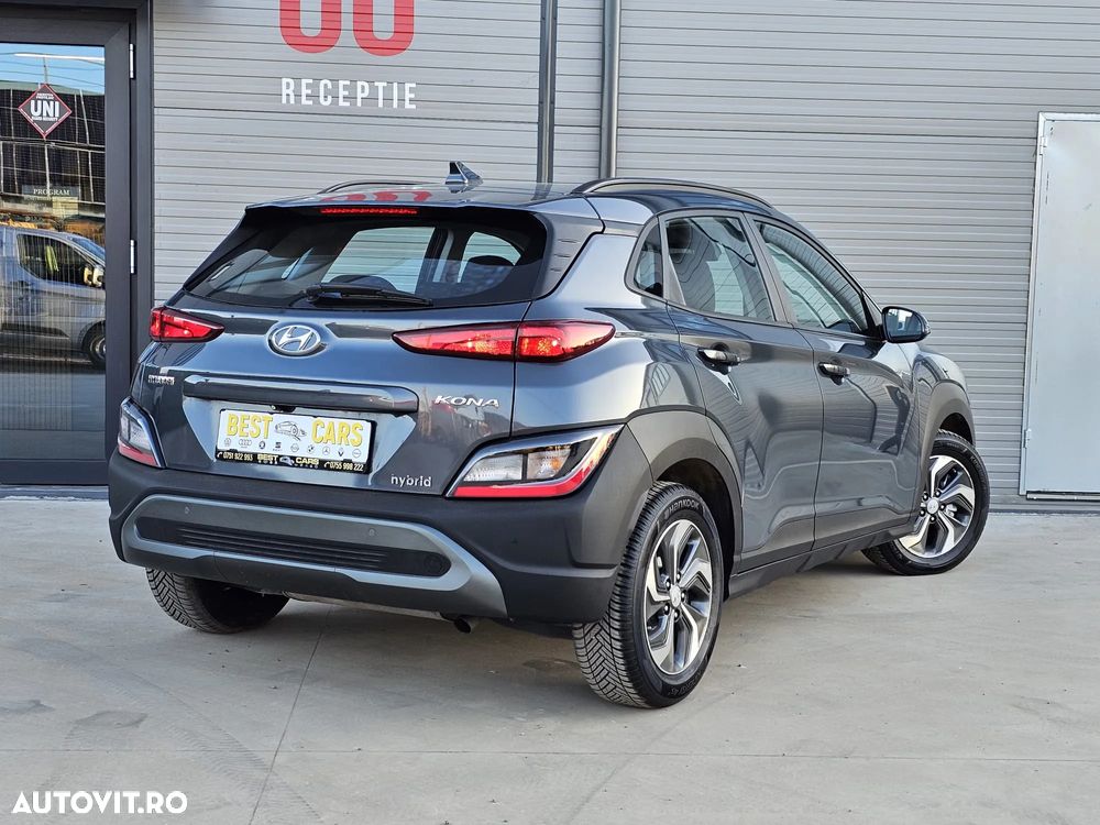 Hyundai KONA - 2