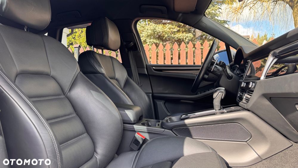 Porsche Macan - 6