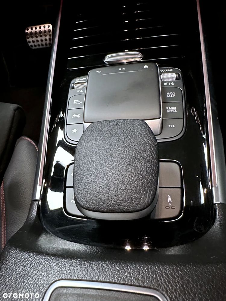 Mercedes-Benz GLB AMG 35 4-Matic - 25