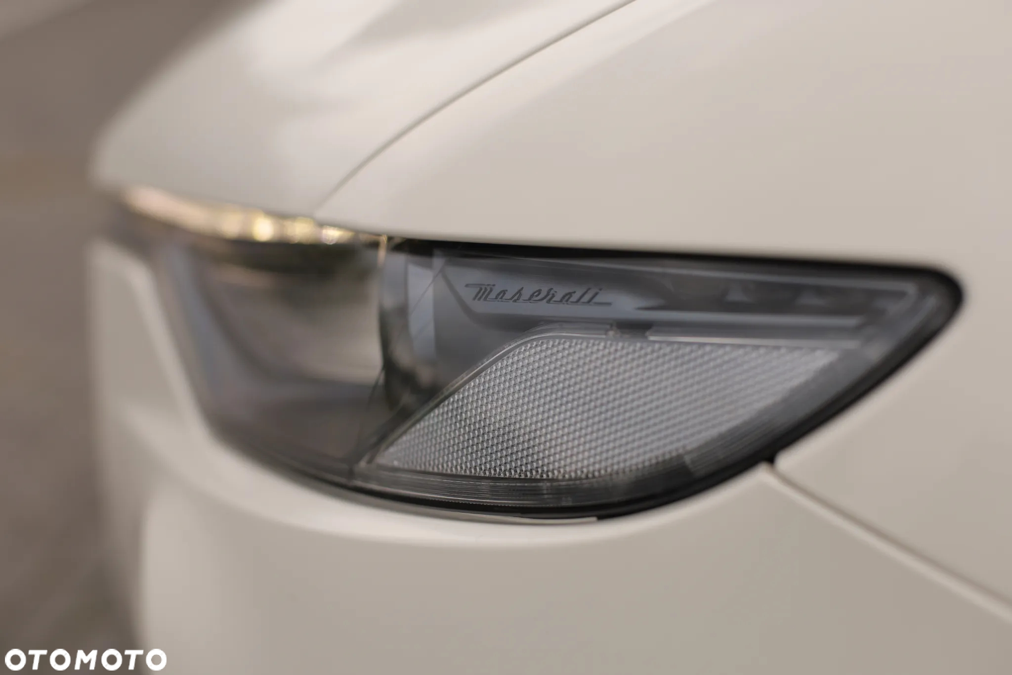 Maserati Levante S Q4 GranSport - 12
