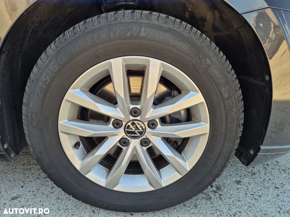 Volkswagen Passat 2.0 TDI DSG Advance - 27