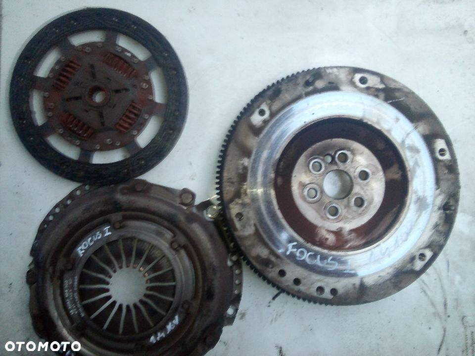Ford focus MK1 1,4 16V  koło zamachowe 1,6 16V - 3