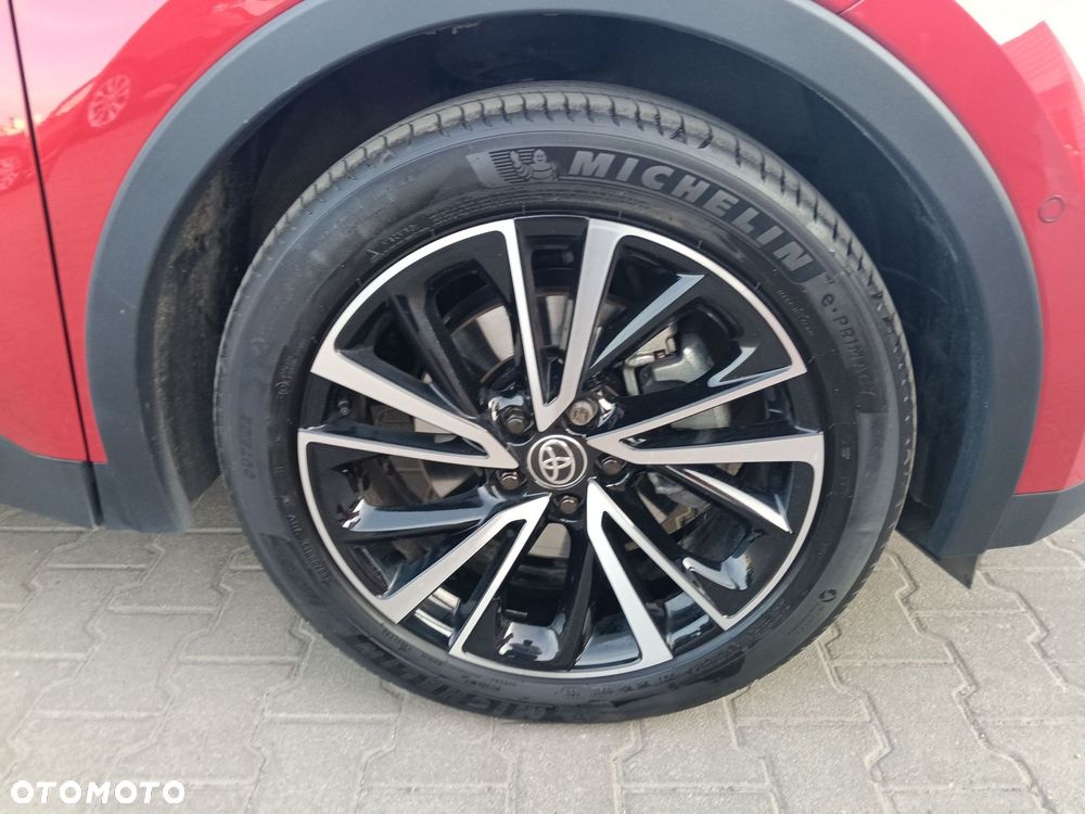 Toyota C-HR - 8
