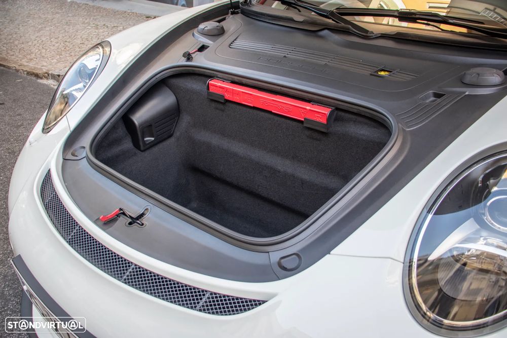 Porsche 911 (991) GT3 - 6
