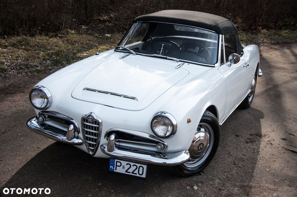 Alfa Romeo Giulia - 10