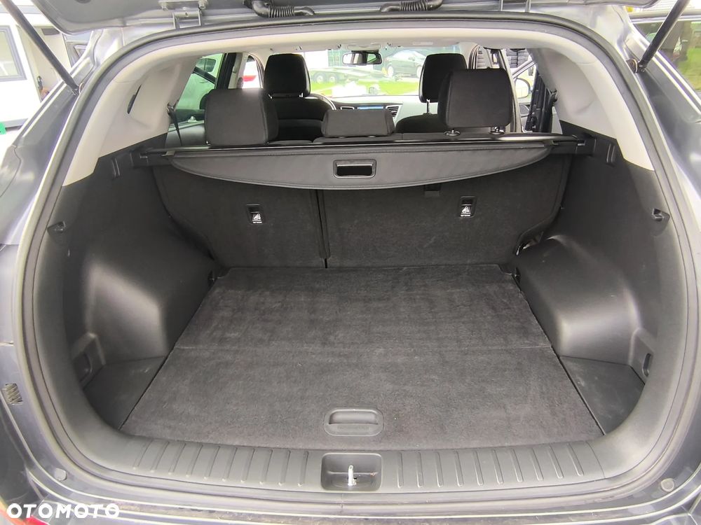 Hyundai Tucson 1.7 CRDI BlueDrive Style 2WD - 23