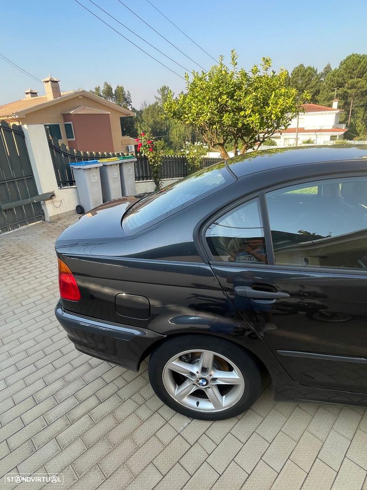 BMW 320 d Touring - 4