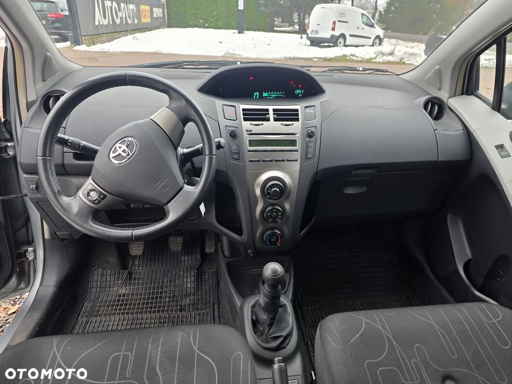 Toyota Yaris 1.0 VVT-i Comfort - 5