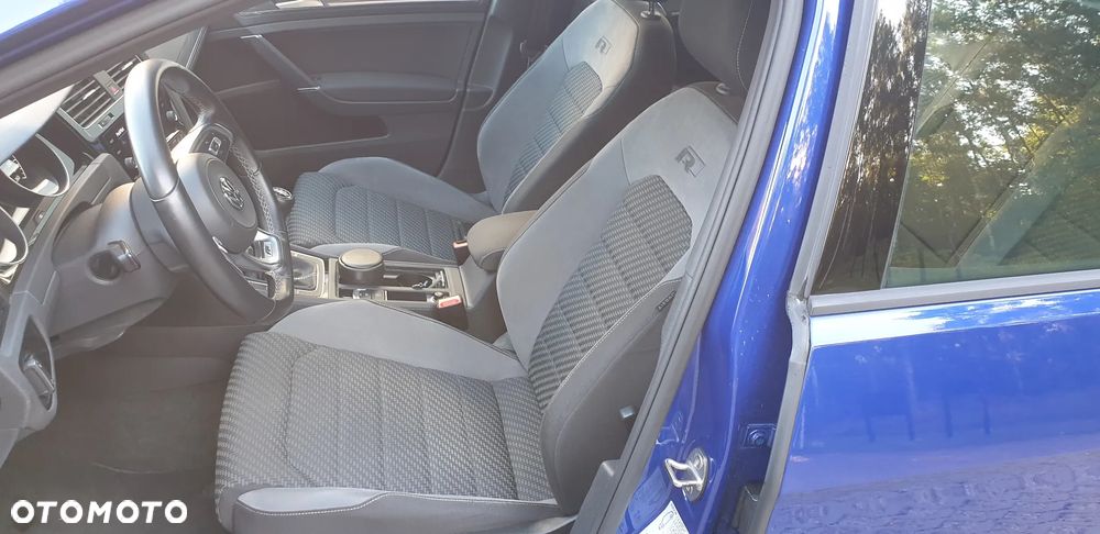 Volkswagen Golf 1.5 TSI OPF R-Line - 9