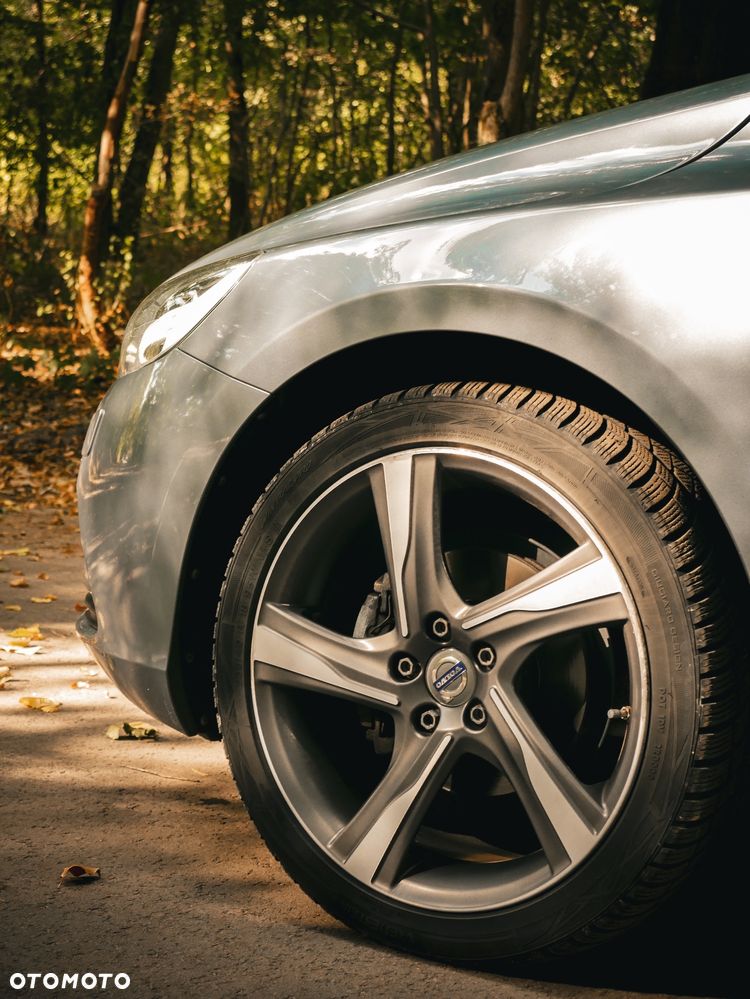 Volvo V40 D2 Momentum - 35