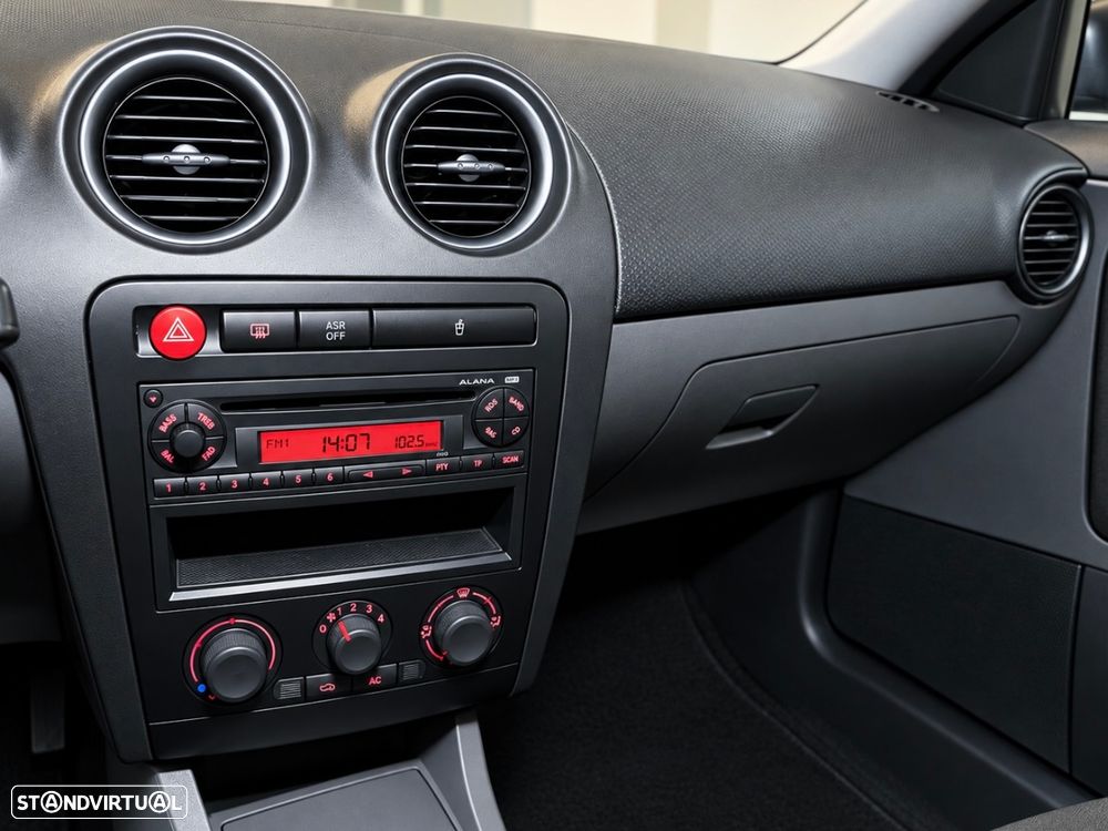 Seat 1.4 TDI SPORT - 15