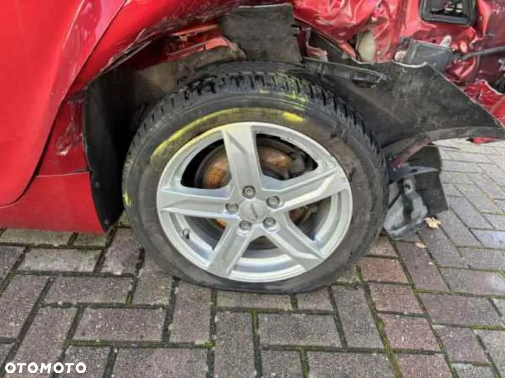 Toyota Prius Hybrid Executive - 11