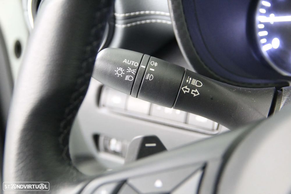 Nissan Juke 1.0 DIG-T N-Connecta DCT - 15